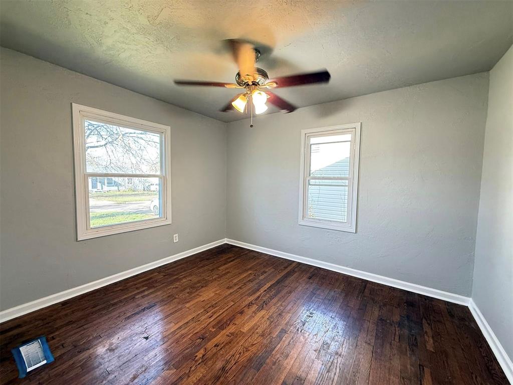 532 Showalter Drive Property Photo 11