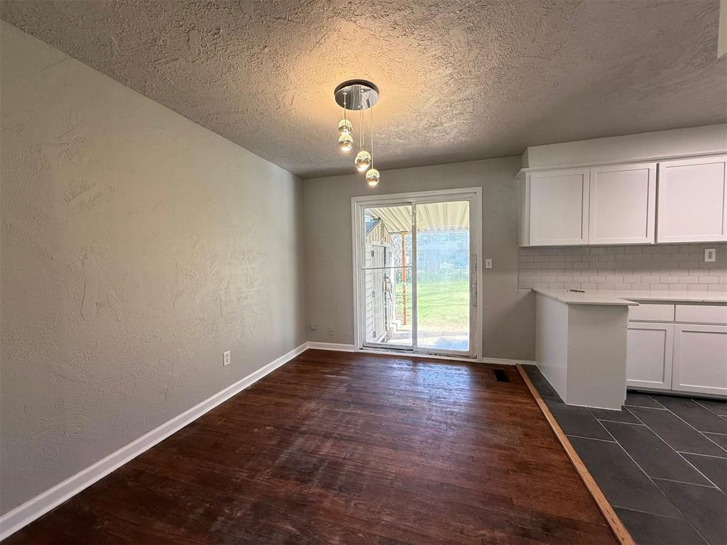 532 Showalter Drive Property Photo 12