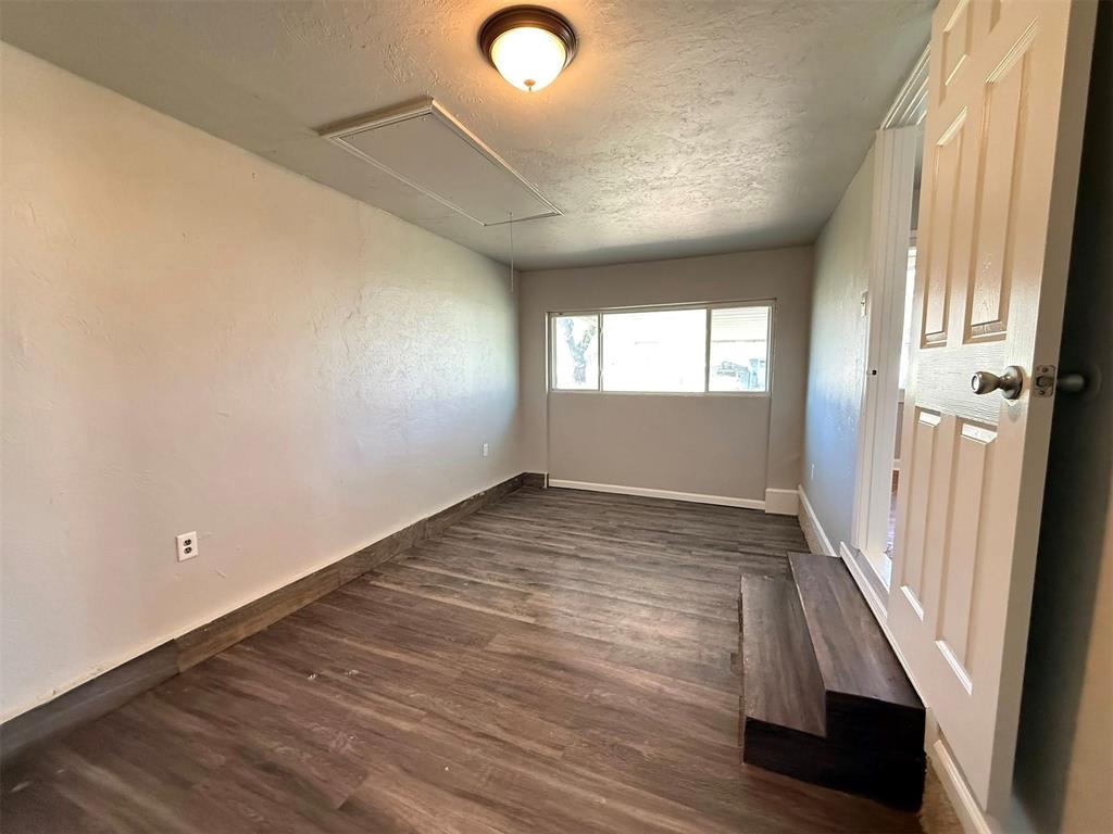 532 Showalter Drive Property Photo 13