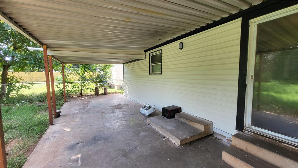 532 Showalter Drive Property Photo 15