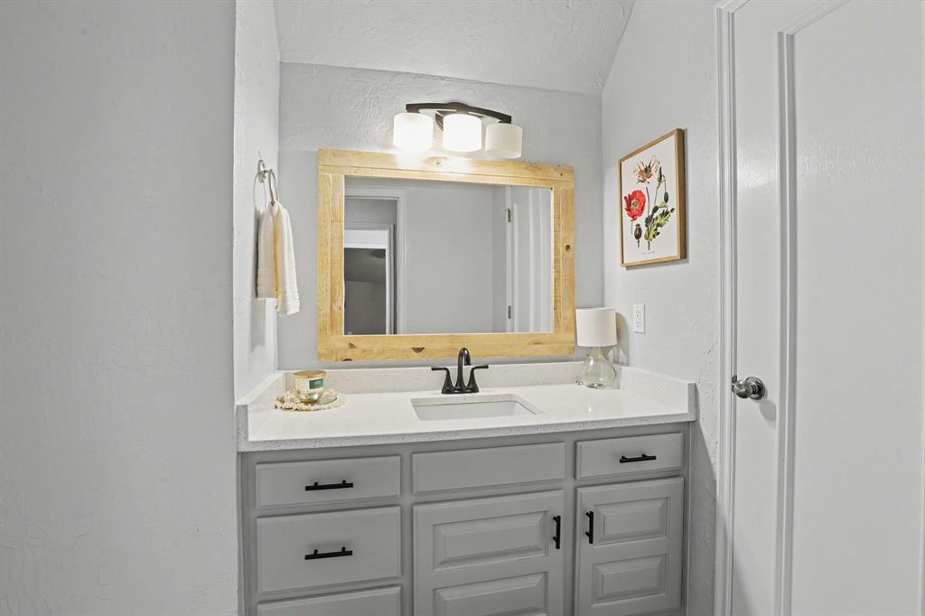 604 Winding Creek Road Property Photo 27
