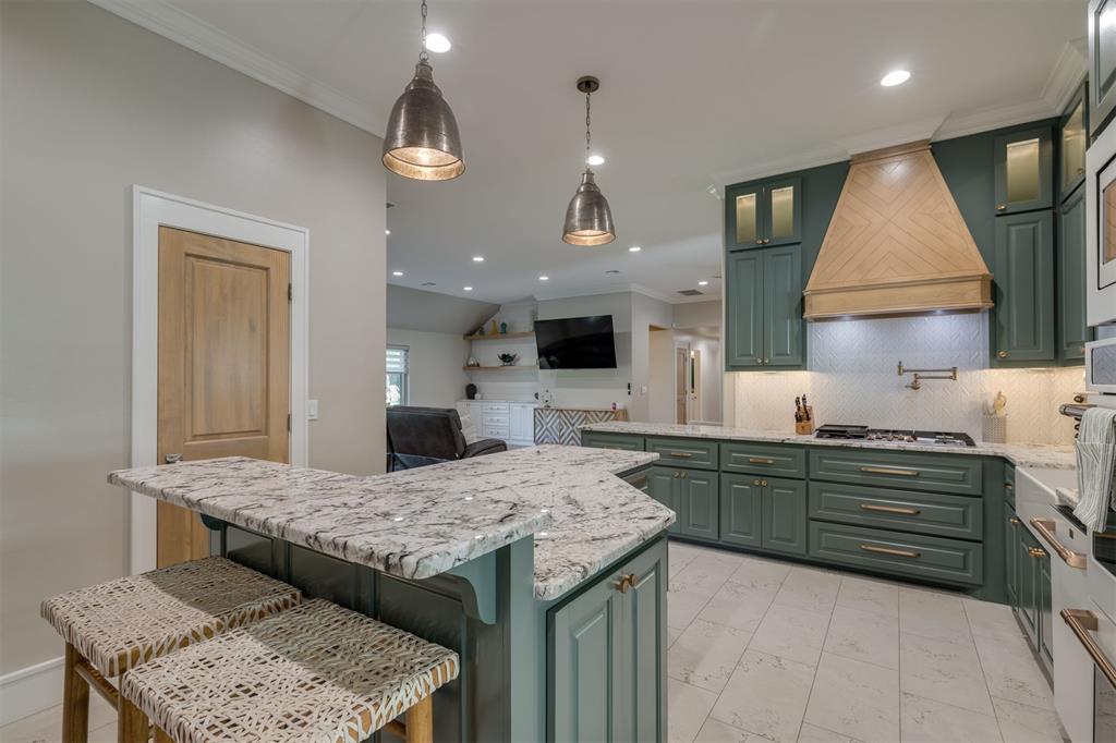 2503 Walnut Road Property Photo 17