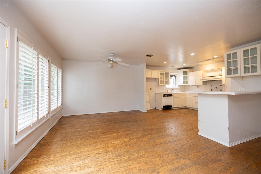 3813 Nw 66th Street Property Photo 28