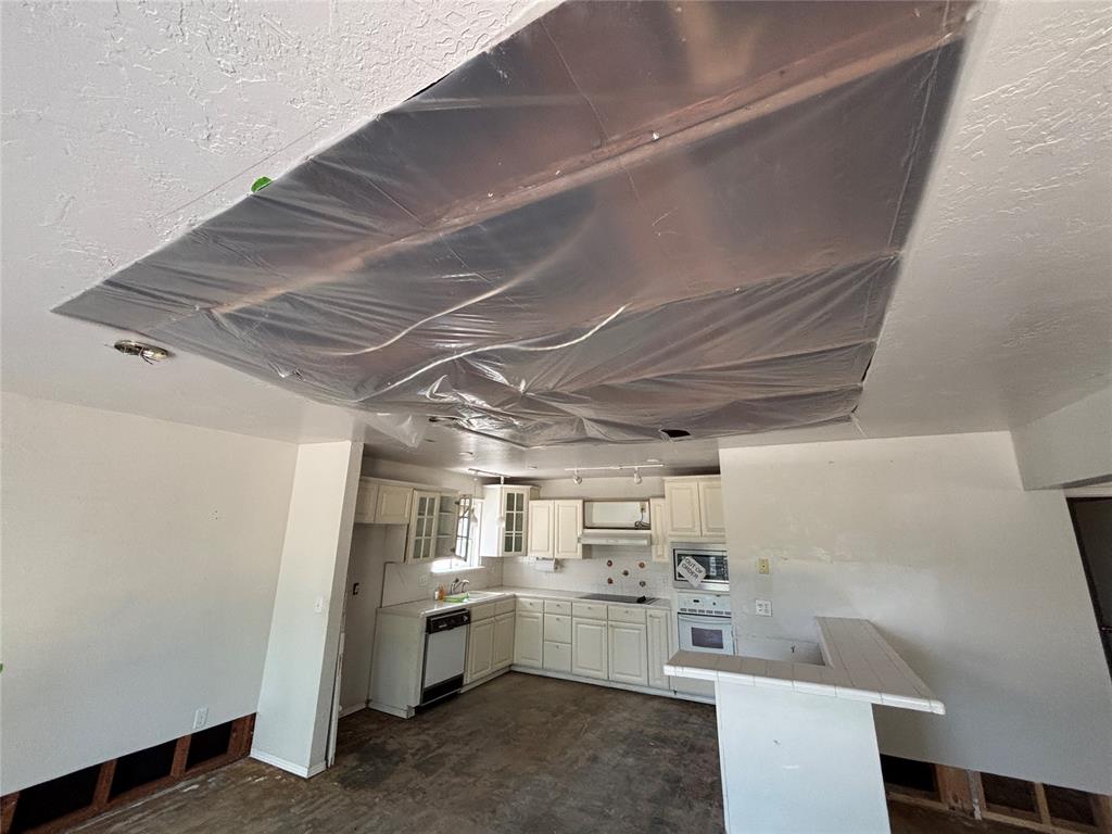 3813 Nw 66th Street Property Photo 46