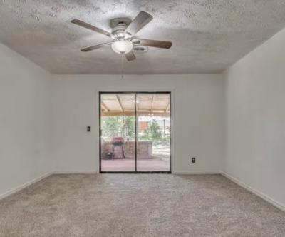 809 Englewood Road Property Photo 2
