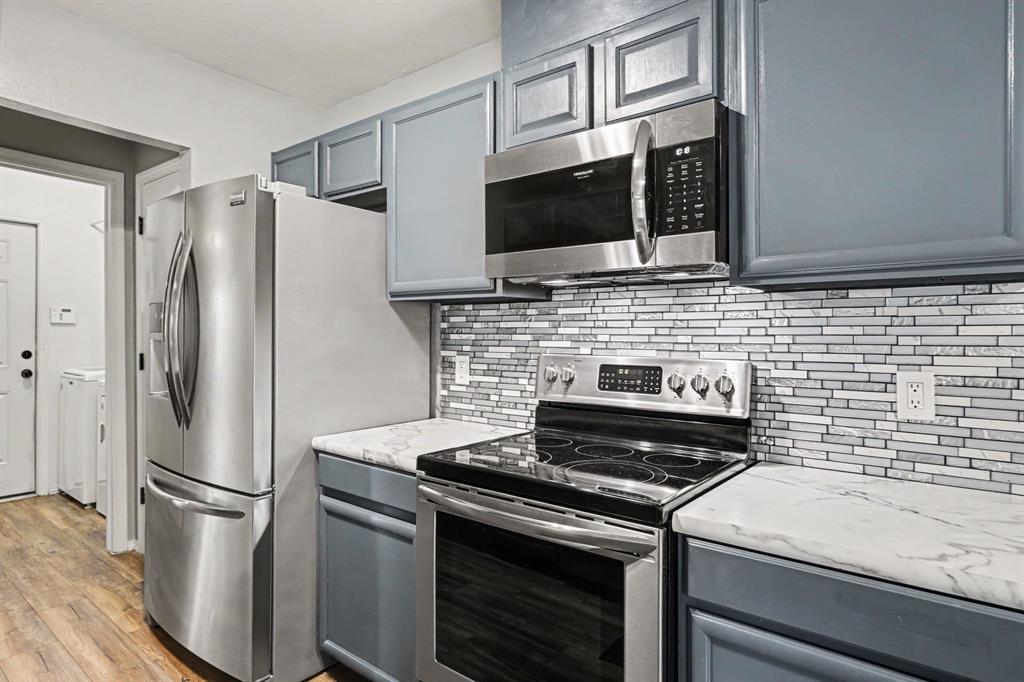 7308 Park Meadow Drive Property Photo 12
