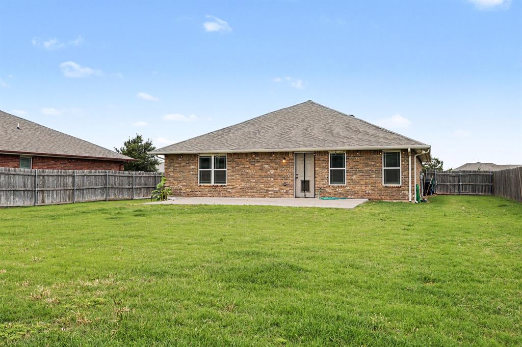7308 Park Meadow Drive Property Photo 30