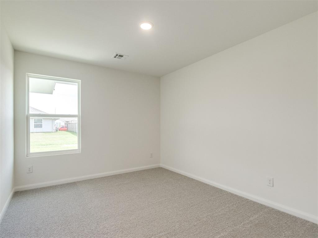 920 Hazy Brook Circle Property Photo 28