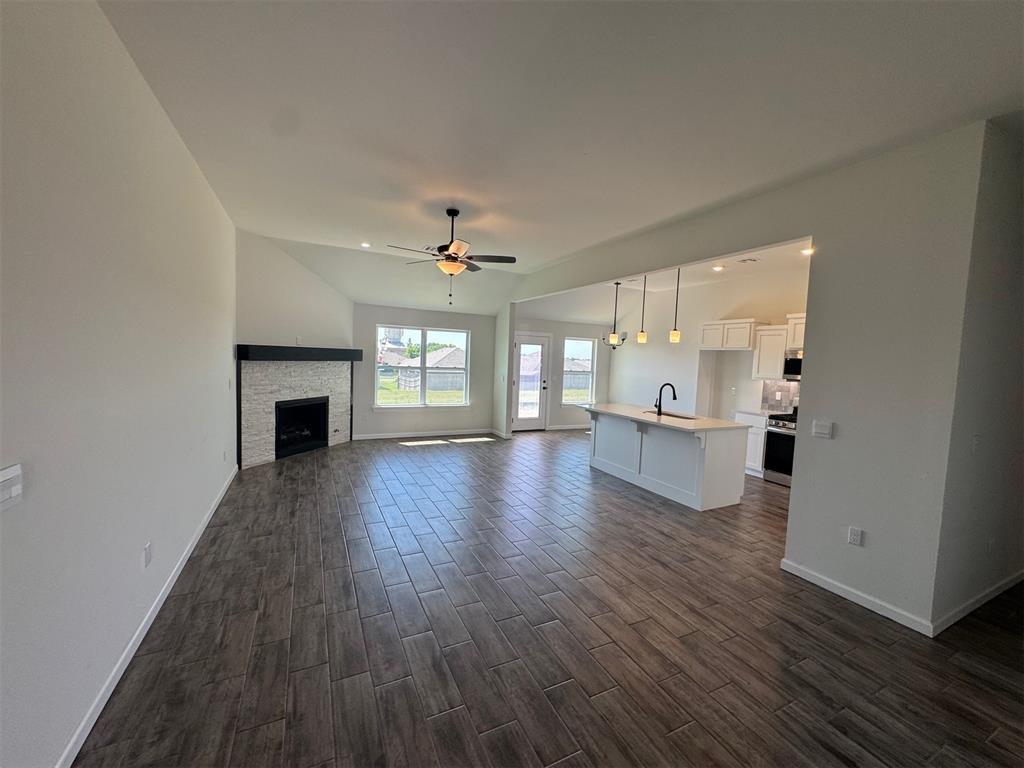 2715 Turtle Way Property Photo 3