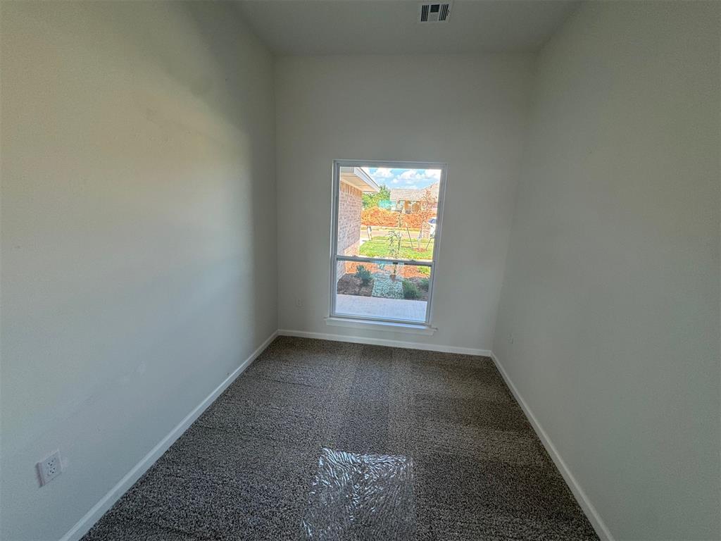 2715 Turtle Way Property Photo 10