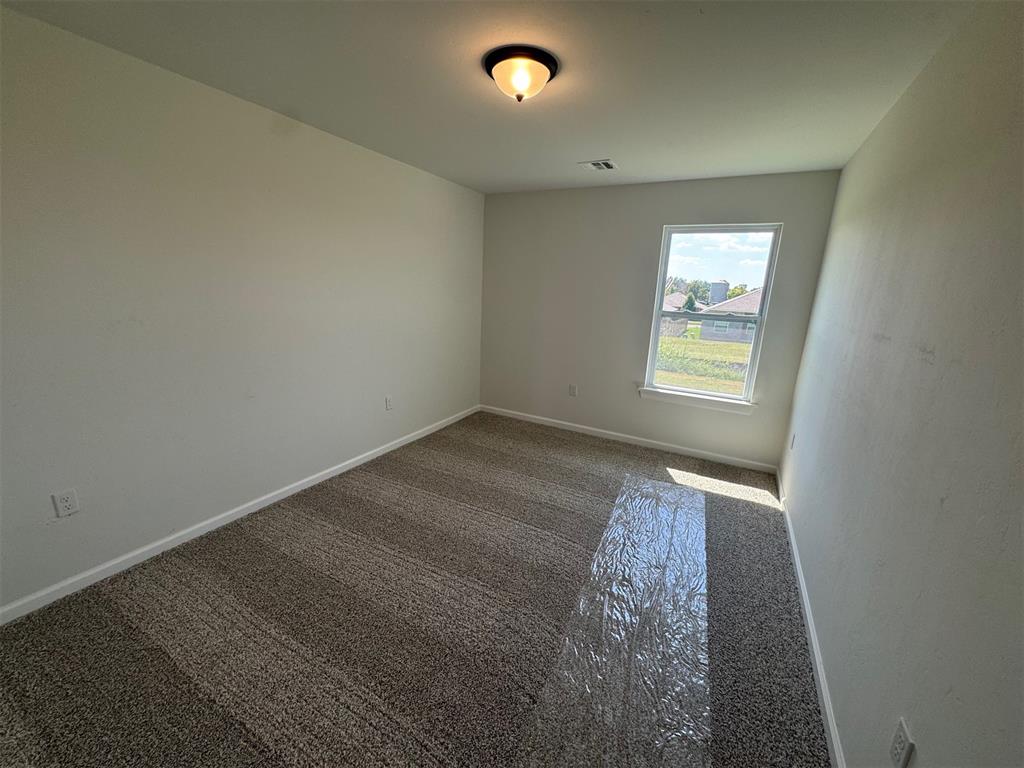 2715 Turtle Way Property Photo 11