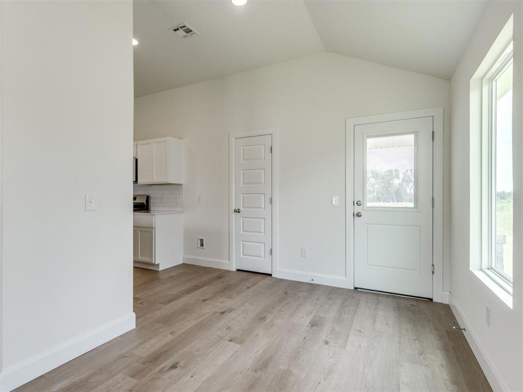 1212 E Stallion Lane Property Photo 10