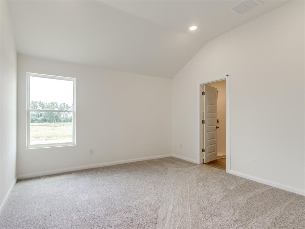 1212 E Stallion Lane Property Photo 12