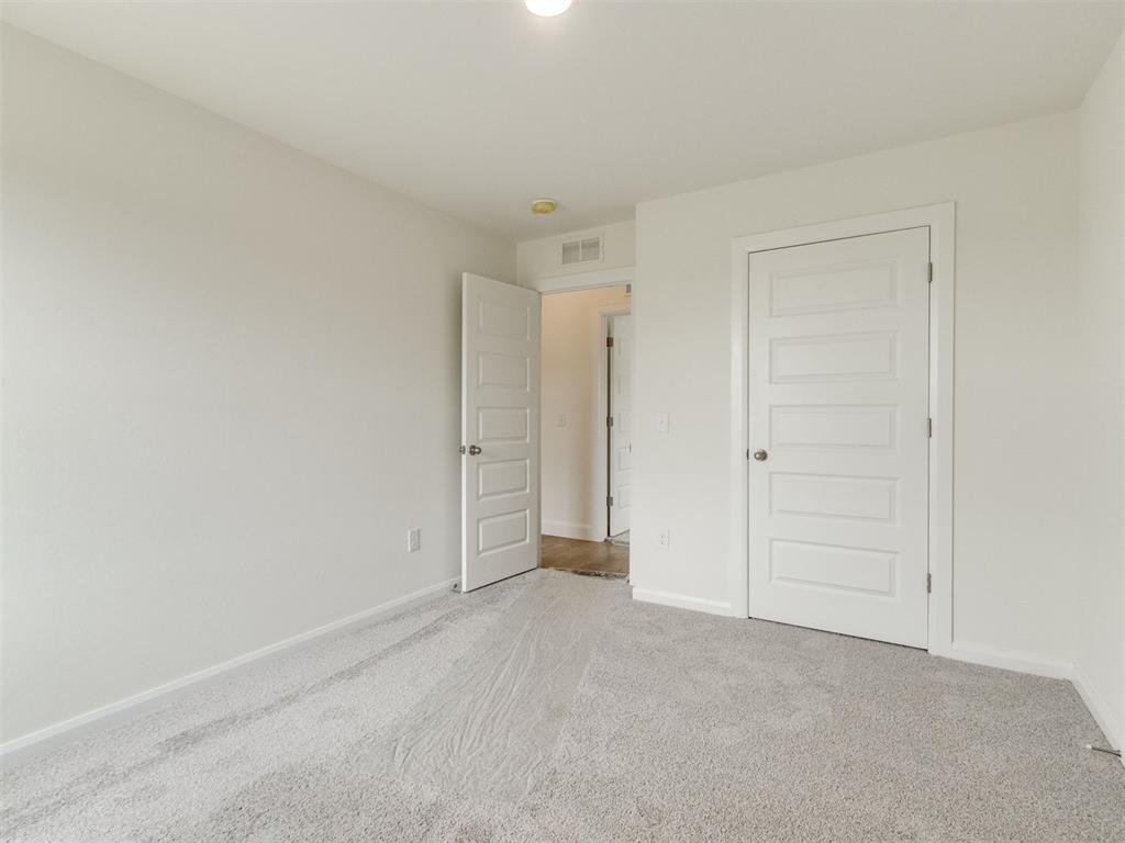 1212 E Stallion Lane Property Photo 23