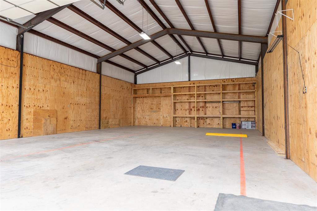 16167 N County Road 3208 Property Photo 20