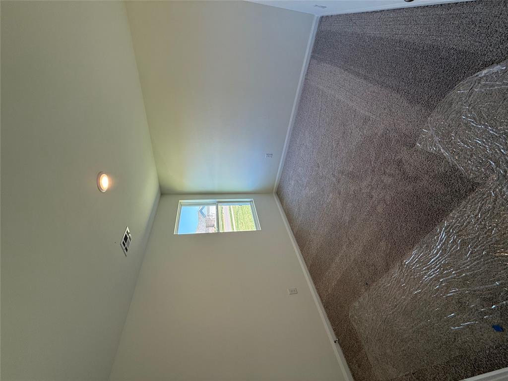 1205 E Stallion Lane Property Photo 6