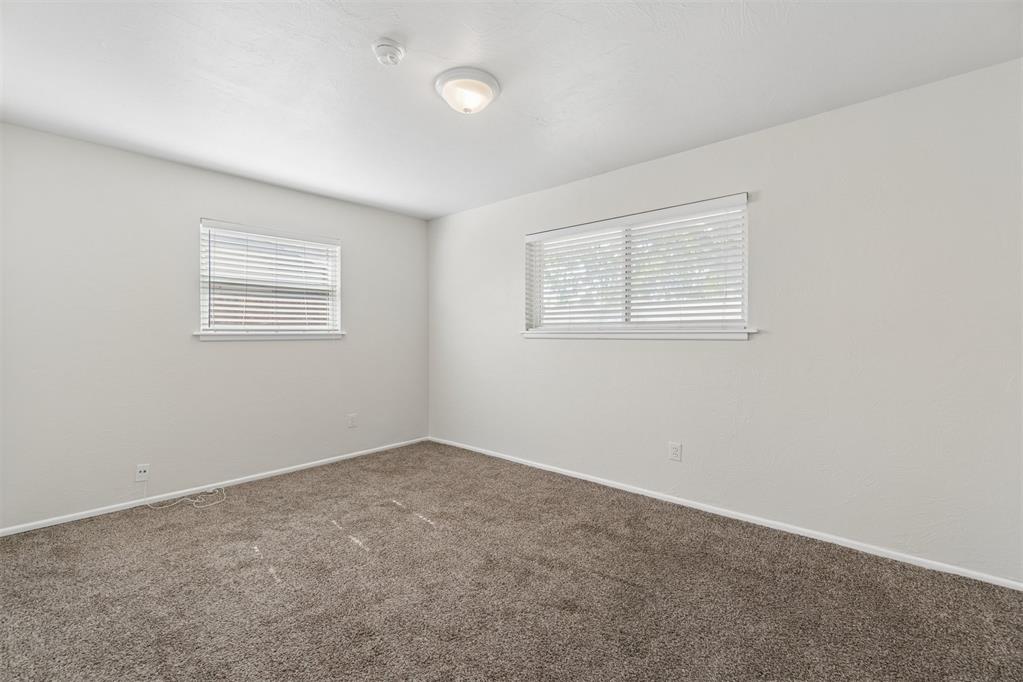 3213 Nw 62nd Street Property Photo 6