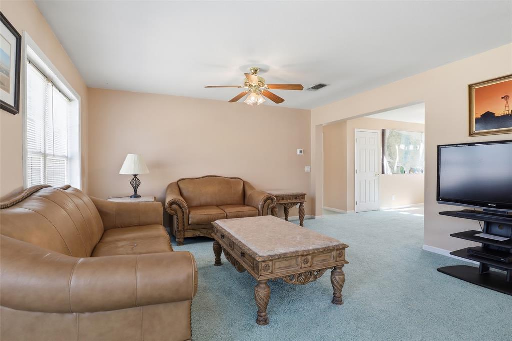 109 N Sunset Lane Property Photo 15