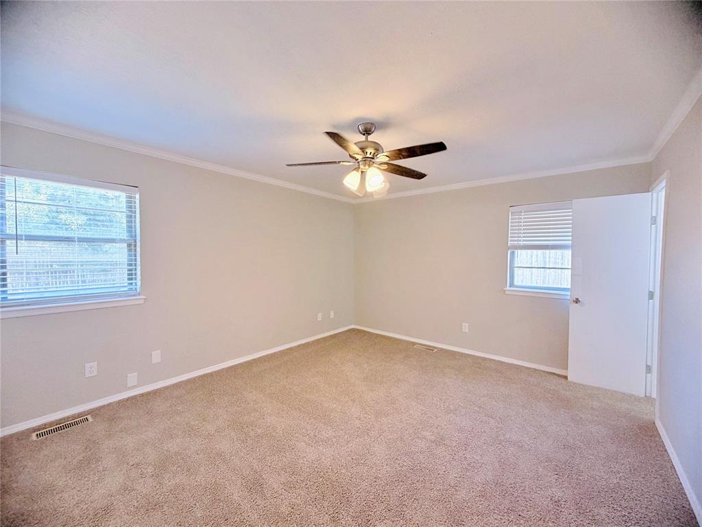 121 W Vail Drive Property Photo 15