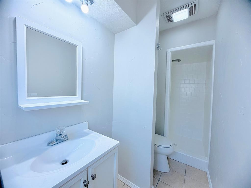 121 W Vail Drive Property Photo 17