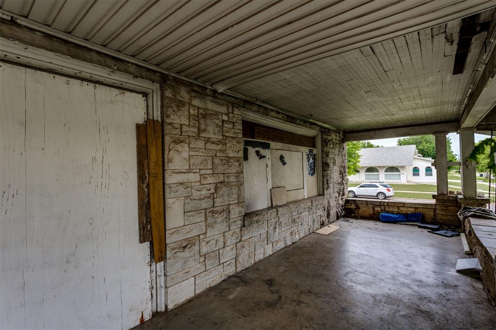3125 N Mckinley Avenue Property Photo 6