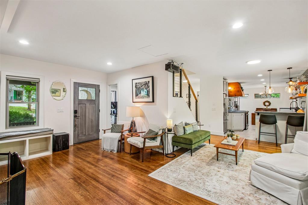 1105 Lombardy Road Property Photo 3