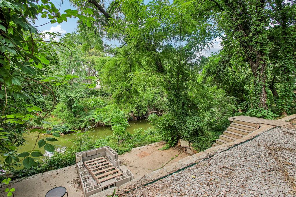 1105 Lombardy Road Property Photo 34