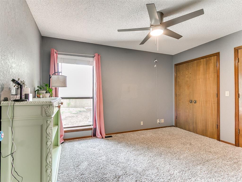 912 Stonehenge Drive Property Photo 25