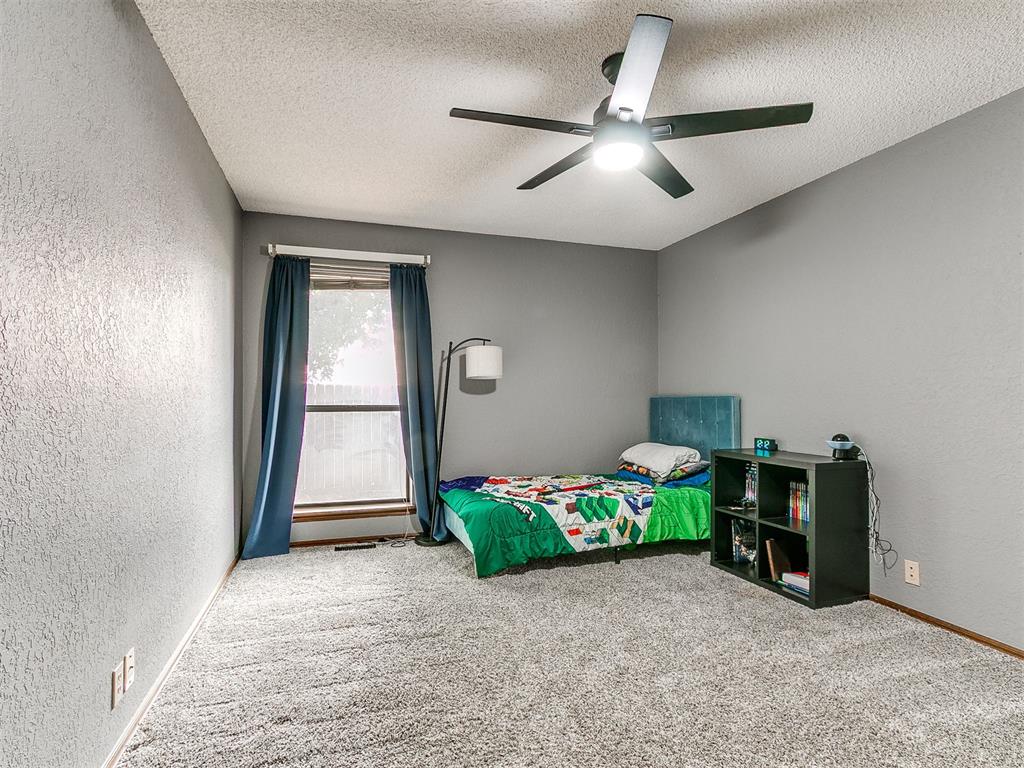 912 Stonehenge Drive Property Photo 29