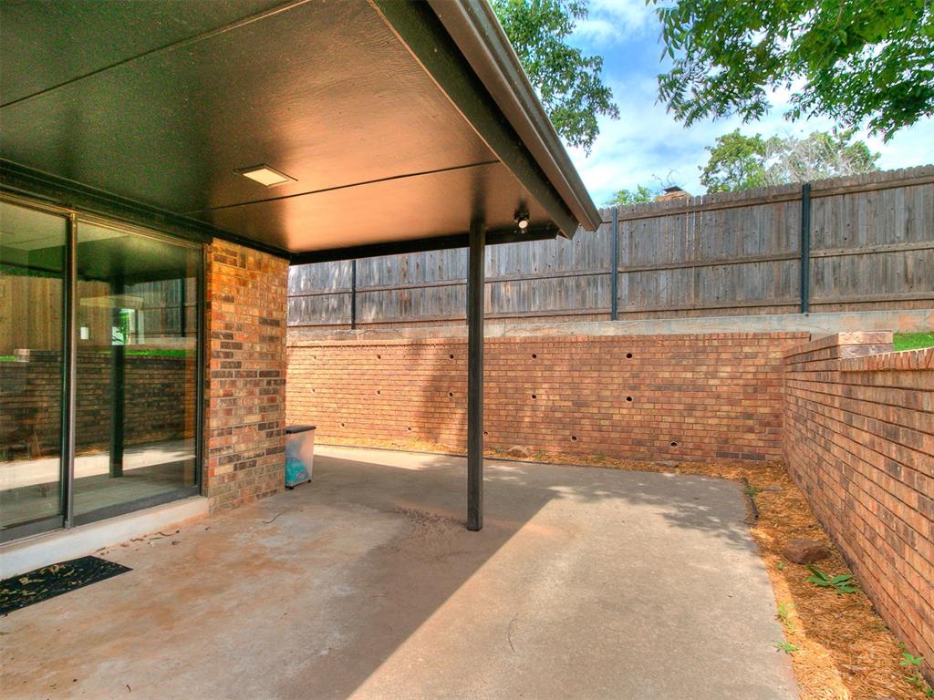 912 Stonehenge Drive Property Photo 37