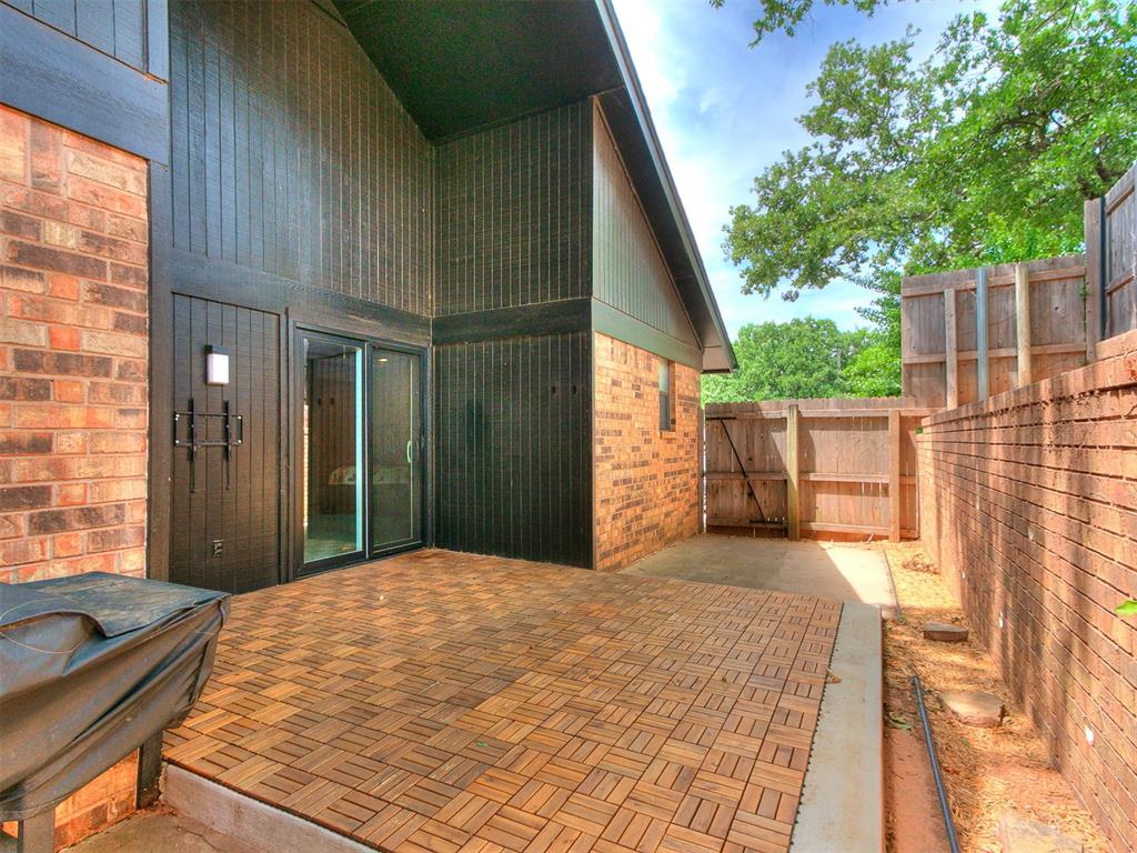 912 Stonehenge Drive Property Photo 39