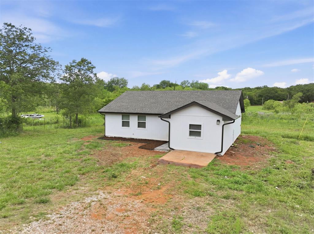 8750 154th Street Property Photo 2