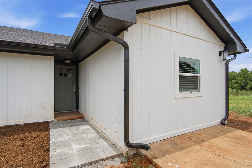 8750 154th Street Property Photo 4