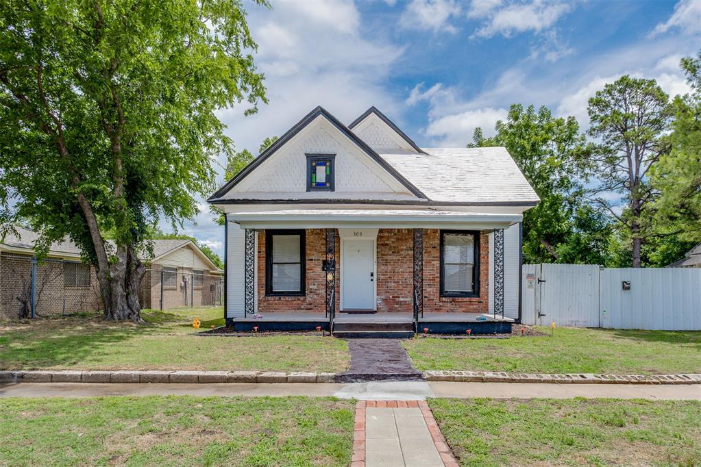 309 N Louisa Avenue Property Photo 1