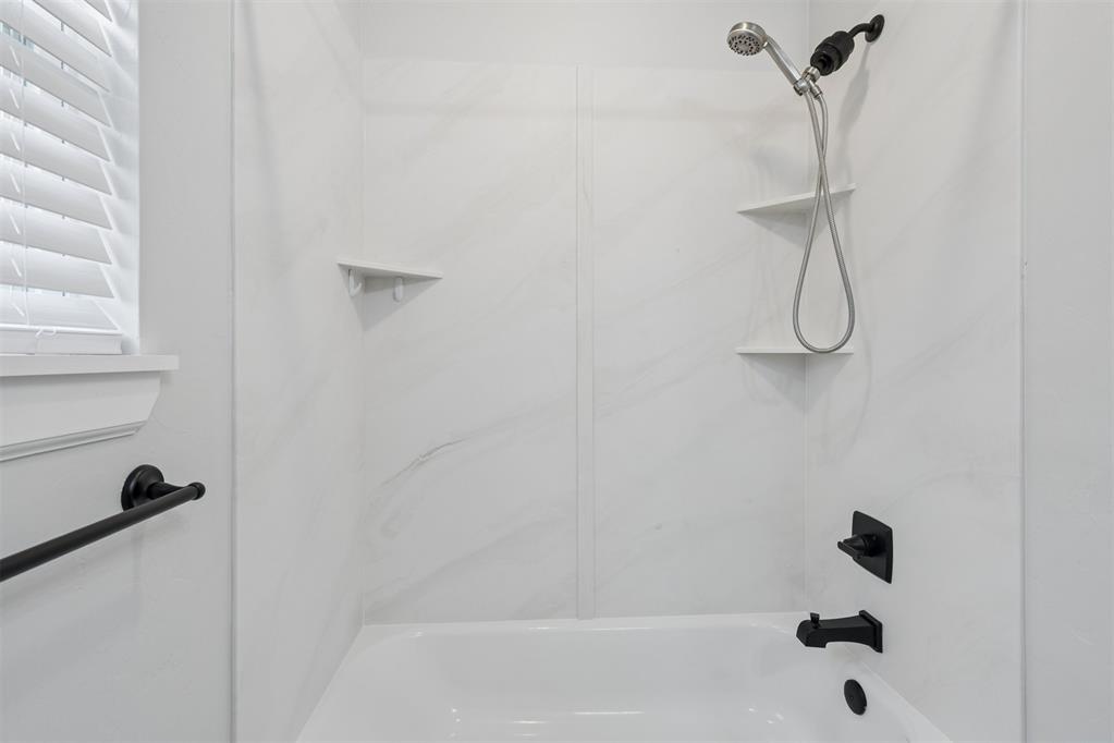 1533 Sw 157th Street Property Photo 25