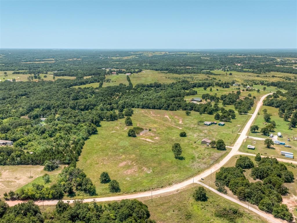 335827 E Winding Road Property Photo 2