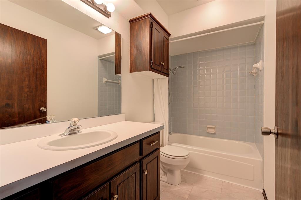 10604 Willow Ridge Drive Property Photo 28