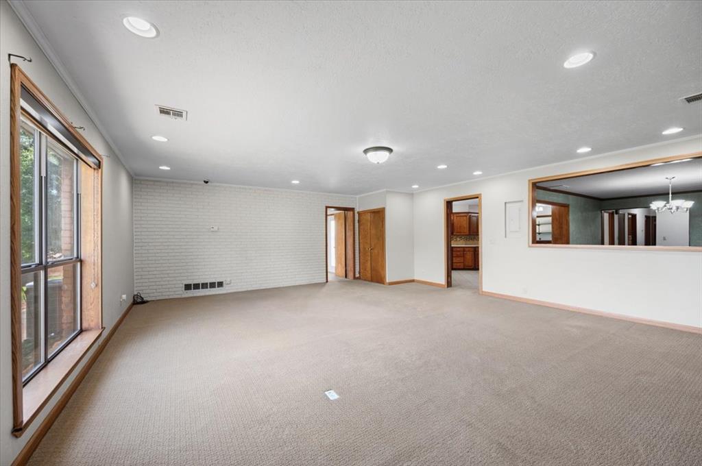 407 S Third Street Property Photo 22