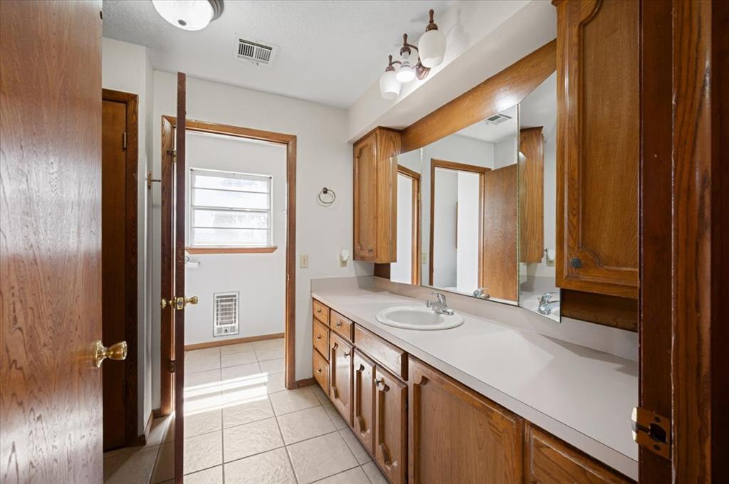407 S Third Street Property Photo 26