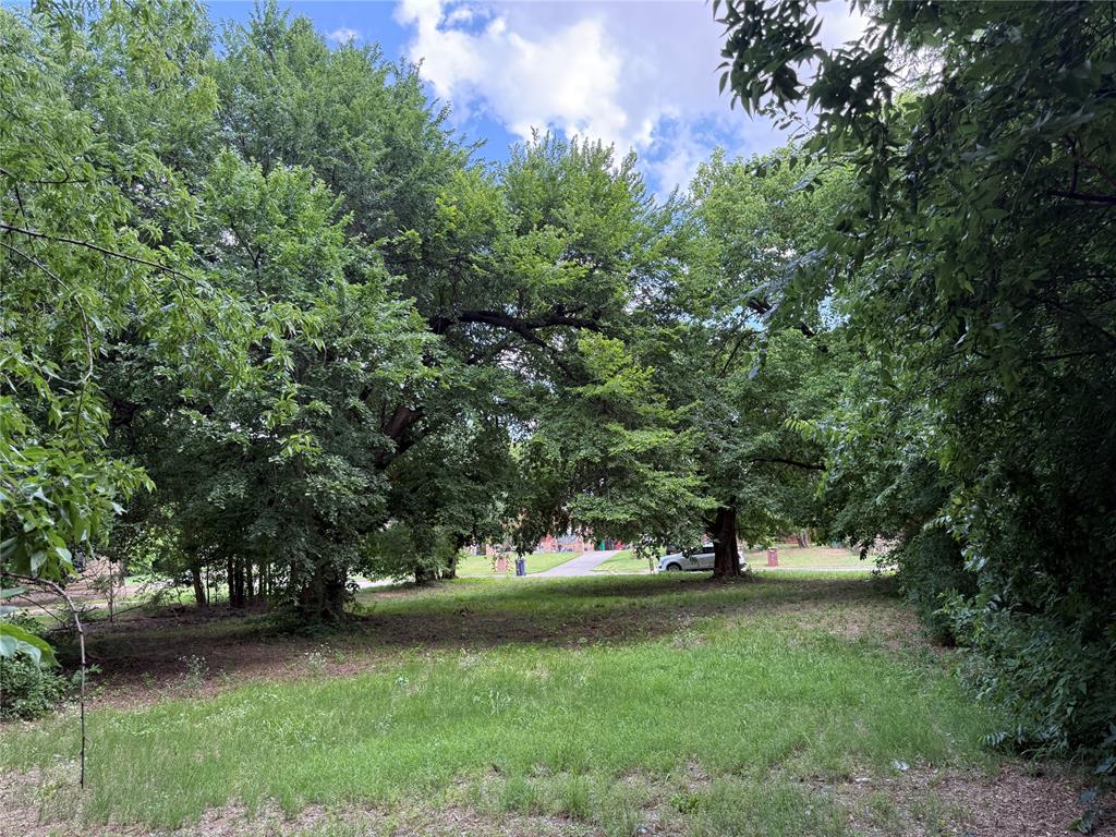 621 Se 14th Street Property Photo 2