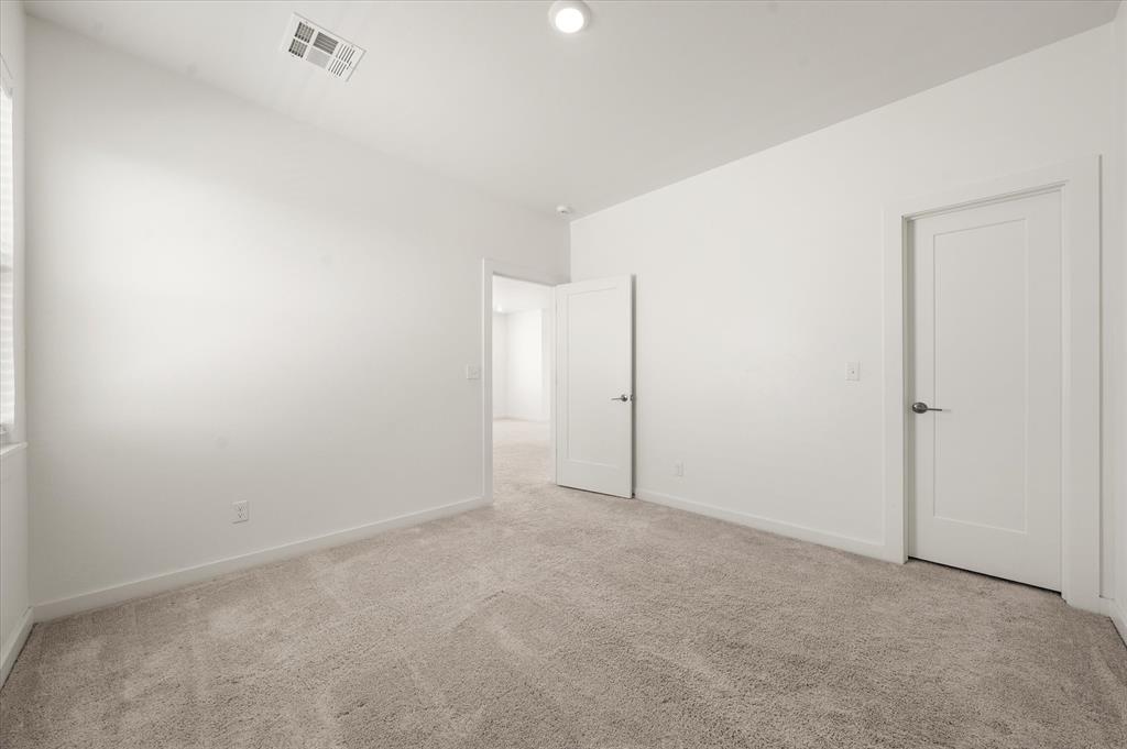 504 Nw 181st Street Property Photo 35