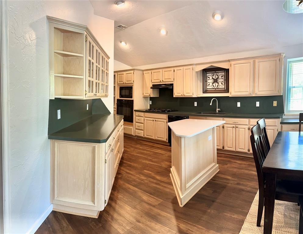 1700 Schooner Drive Property Photo 2