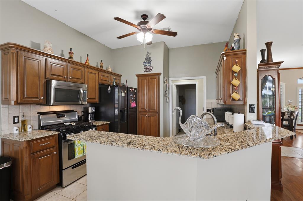 3017 Richfield Lane Property Photo 9