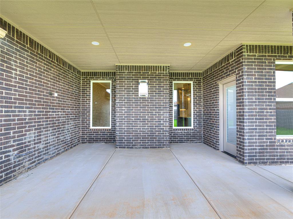 401 Braxton Way Property Photo 47