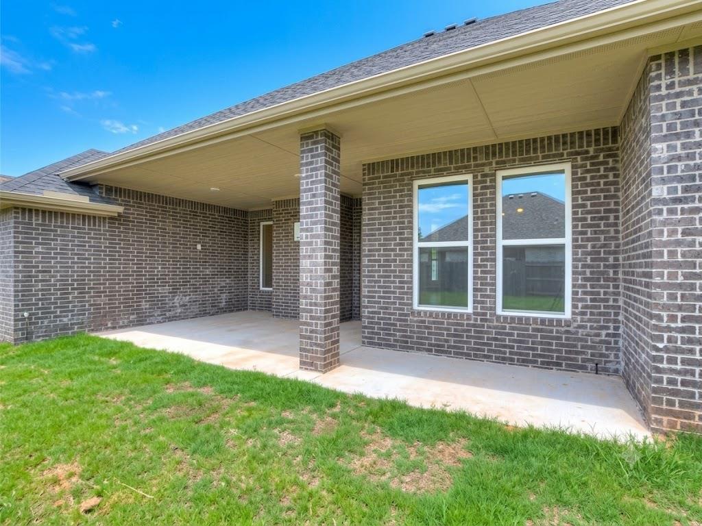 401 Braxton Way Property Photo 48