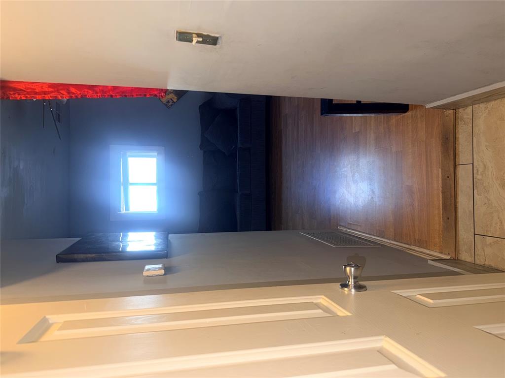 1812 Nw 32nd Street Property Photo 13