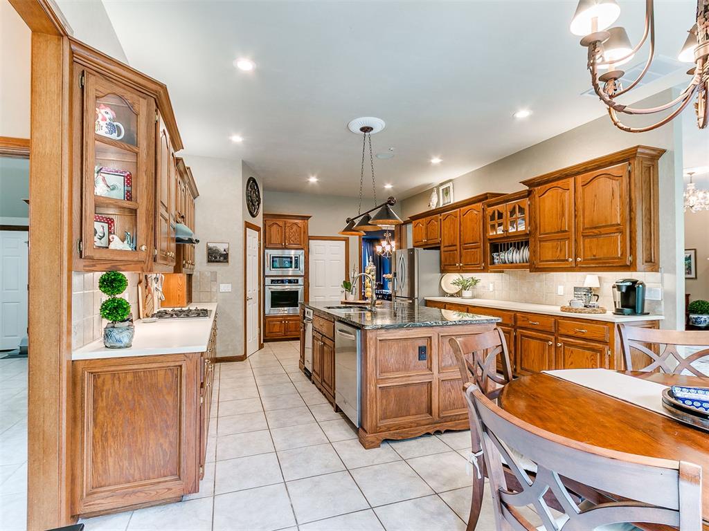 321 Hickory Forest Drive Property Photo 16