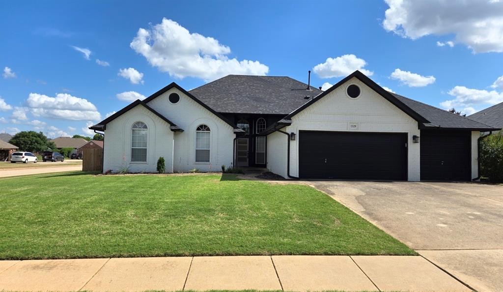 1520 W Agate Way Property Photo 1