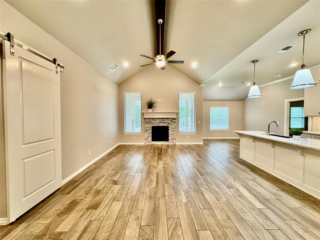 8332 Rainier Street Property Photo 5
