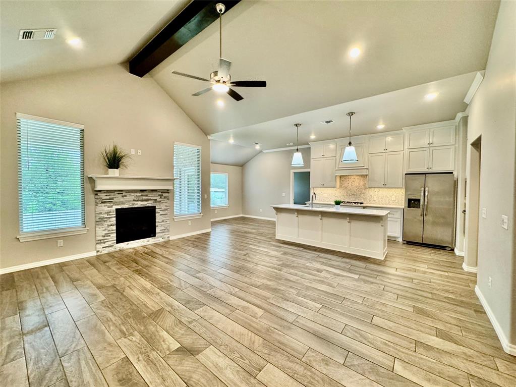 8332 Rainier Street Property Photo 6